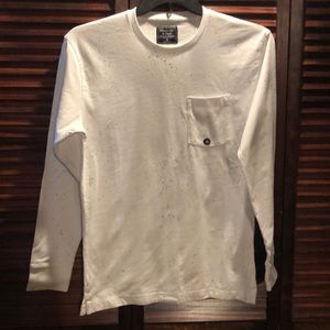 Abercrombie tee shirt